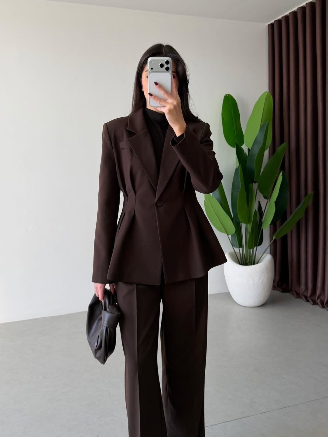 S26-12Brown