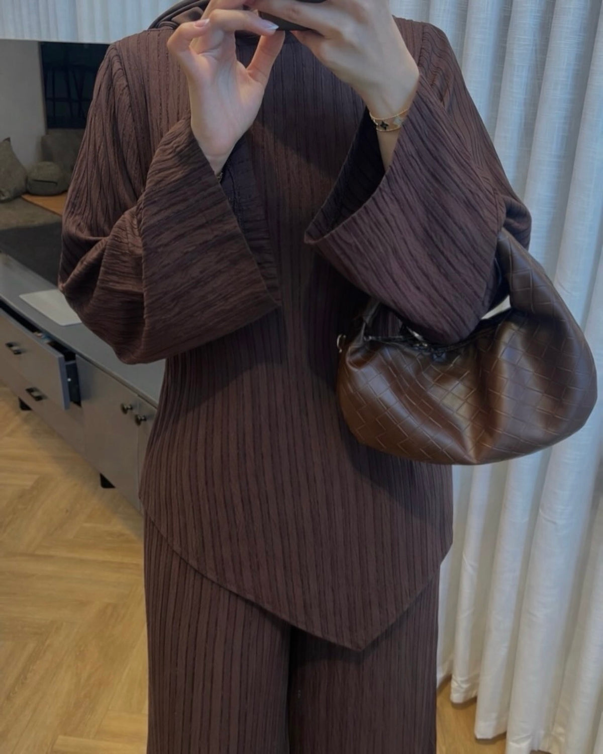 S26-19Brown